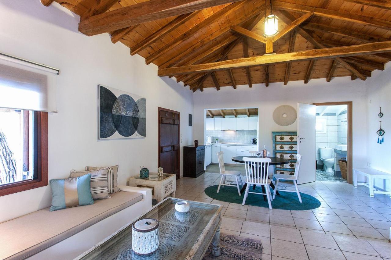 Amouage Boutique Home Kolios Buitenkant foto